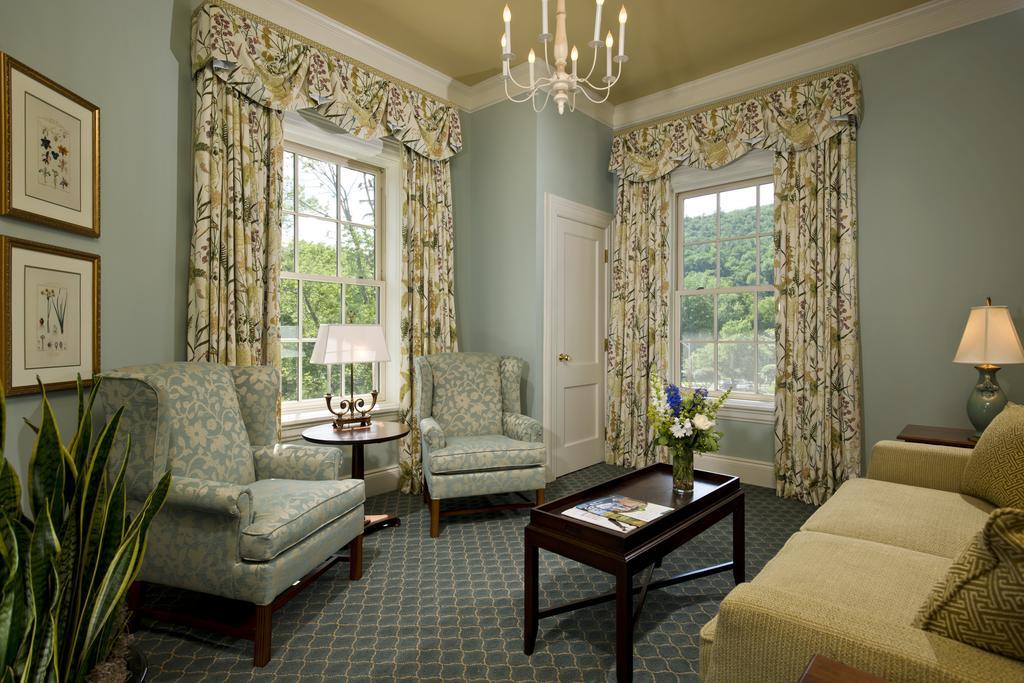 The Otesaga Resort Hotel Cooperstown Esterno foto